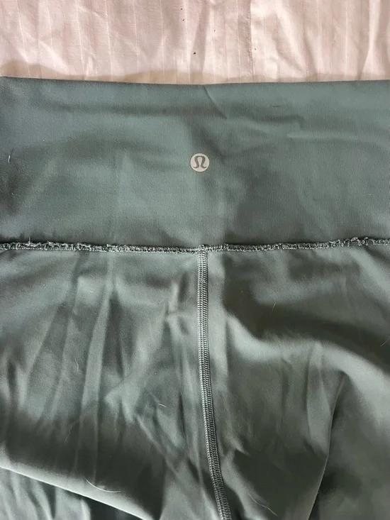 Lululemon align leggings - Picture 4 of 5